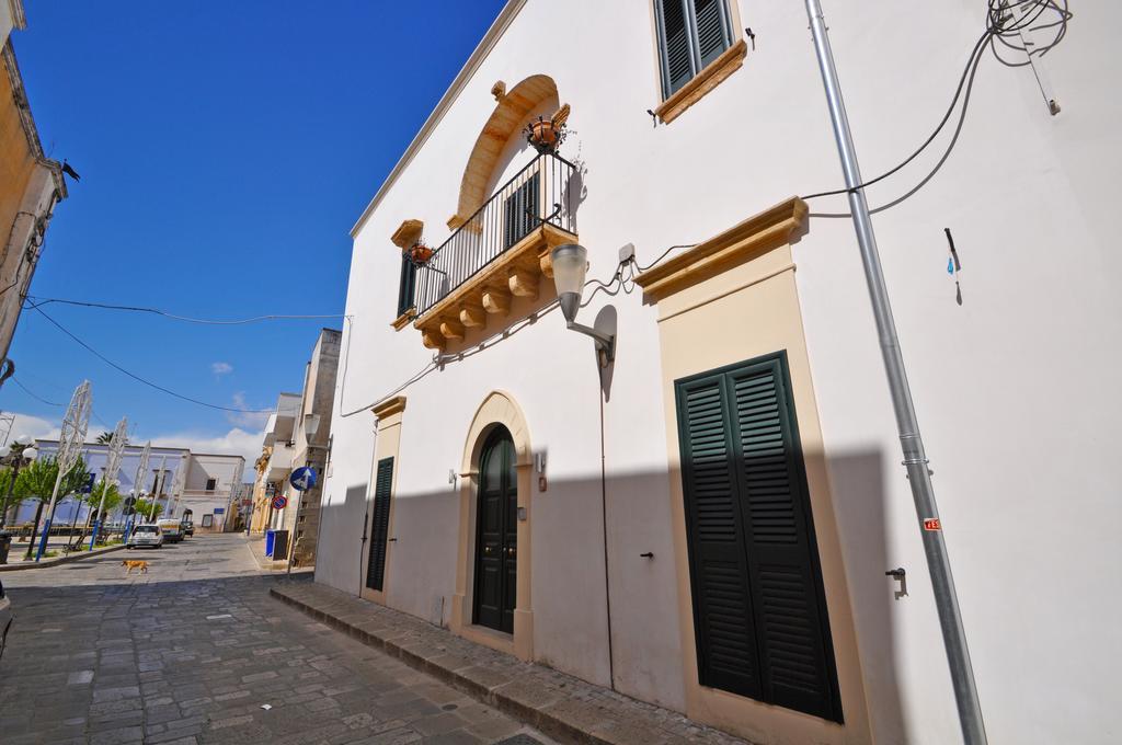 Palazzo Vaglio Bed and Breakfast Alliste Εξωτερικό φωτογραφία