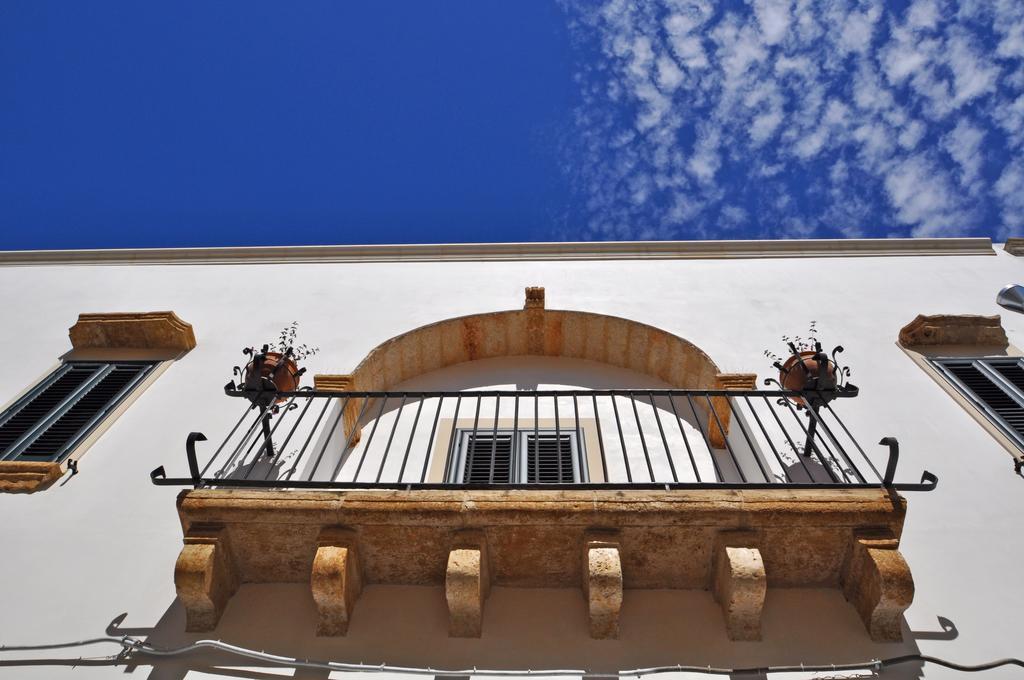 Palazzo Vaglio Bed and Breakfast Alliste Εξωτερικό φωτογραφία